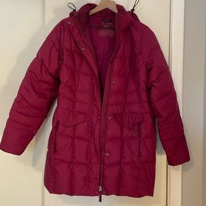 Womens LL Bean Hooded Down Parka, Magenta, Size Medium